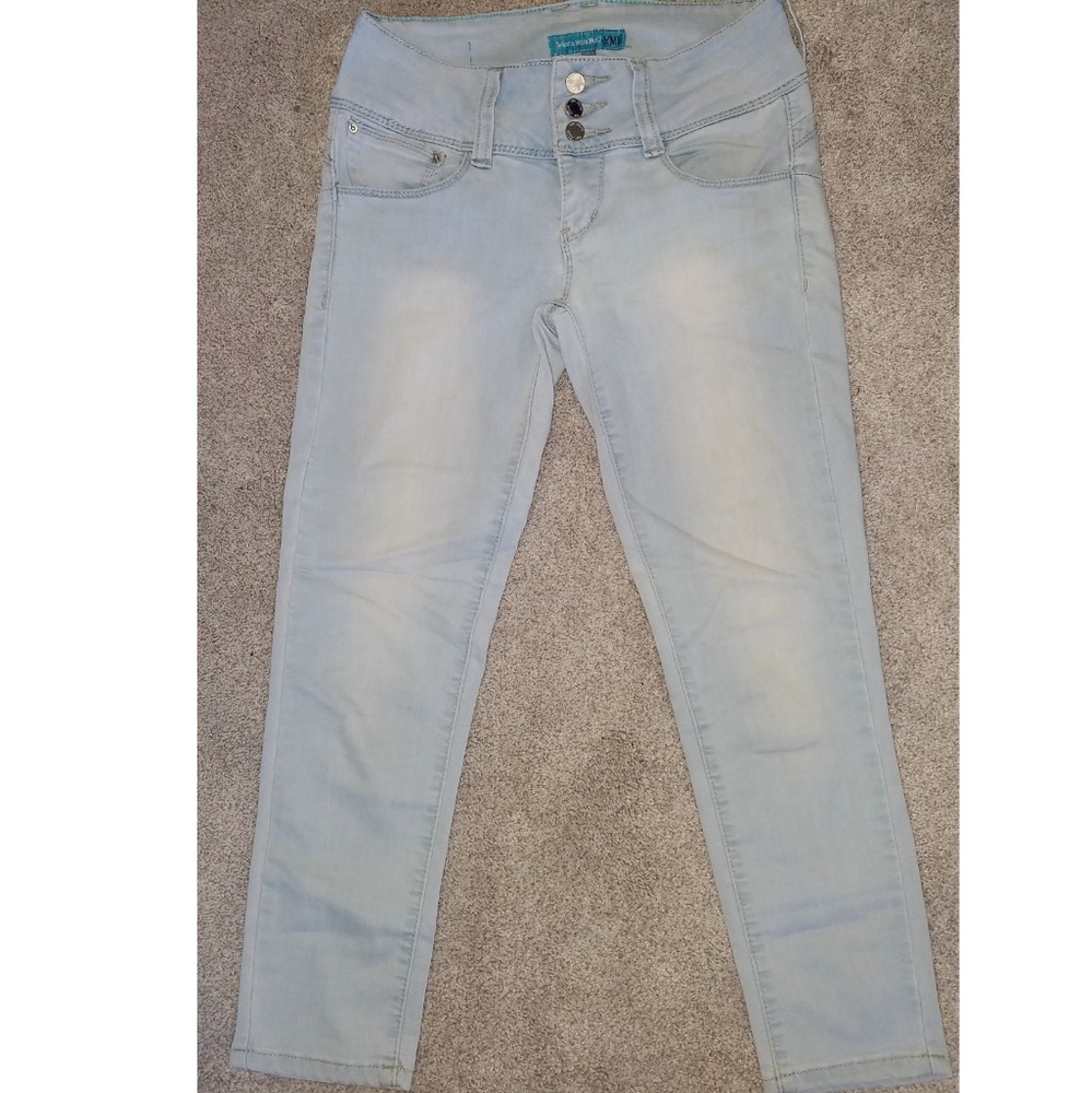 Jean Capris